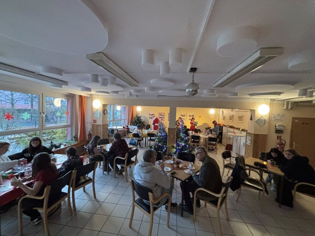 593247296 1267000872120416 2494932604834490574 n