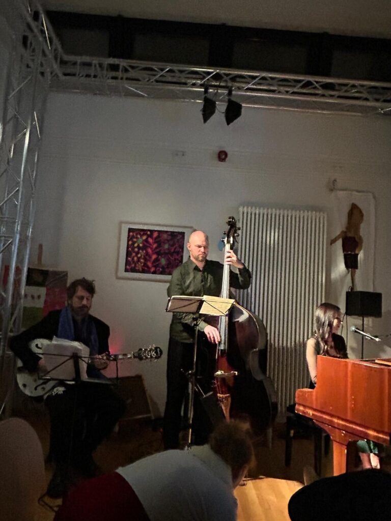 Ec066be1 5fb9 4490 9fc9 1becf9eb837f